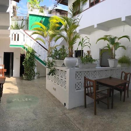 Zlife Stone Town Hostel Zanzibar Exterior photo