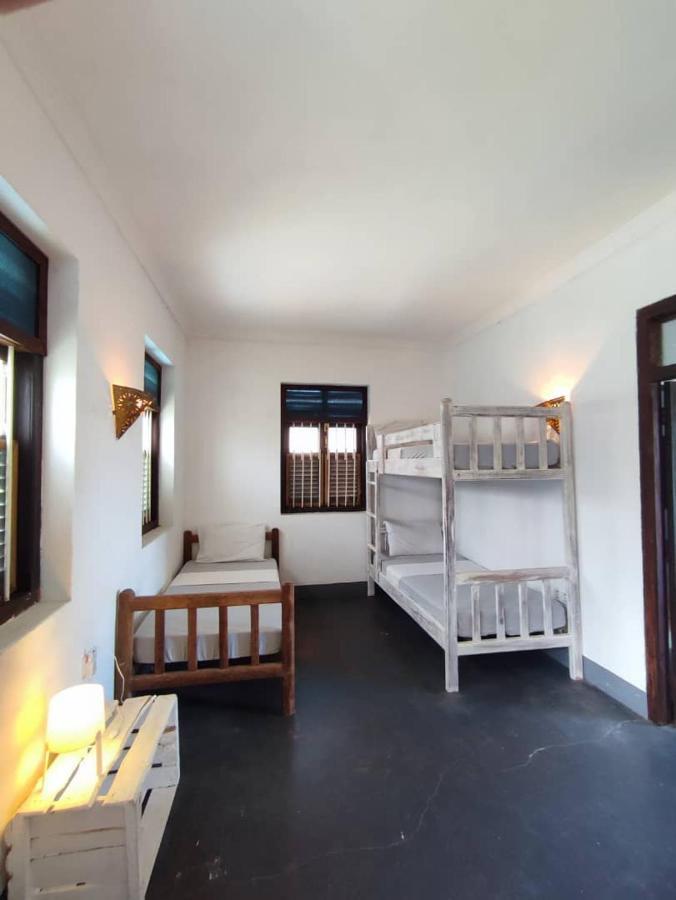 Zlife Stone Town Hostel Zanzibar Exterior photo