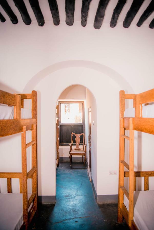 Zlife Stone Town Hostel Zanzibar Exterior photo